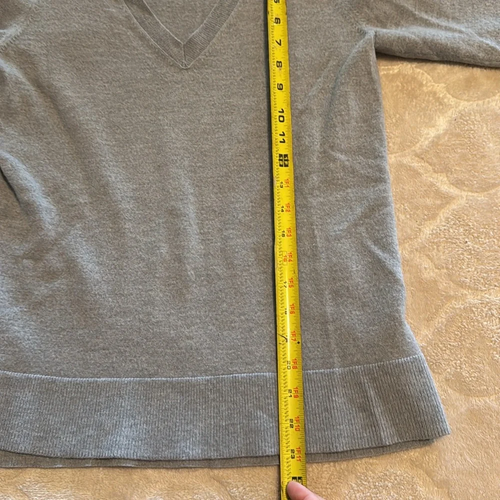 BANANA REPUBLIC SWEATER BUNDLE - Picture 15 of 17